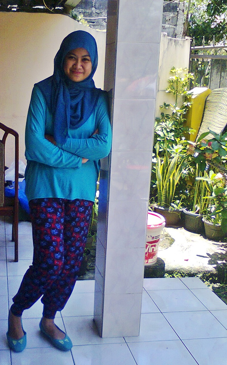 Yesi Intasari